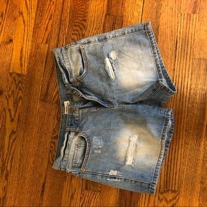 Forever 21 Distressed Denim Shorts Size 28"